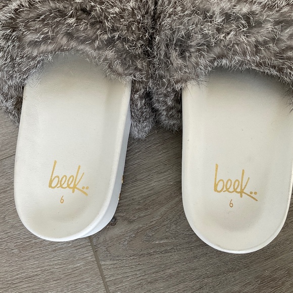 BEEK Platform Slide White Grey  Fur Size 6 NWOT - Picture 5 of 7